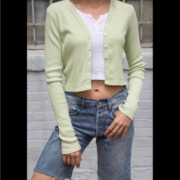 Brandy Melville Green Paige Cardigan Button Up Top - Picture 2 of 6